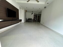 The Esparis (D18), Condominium #555009941